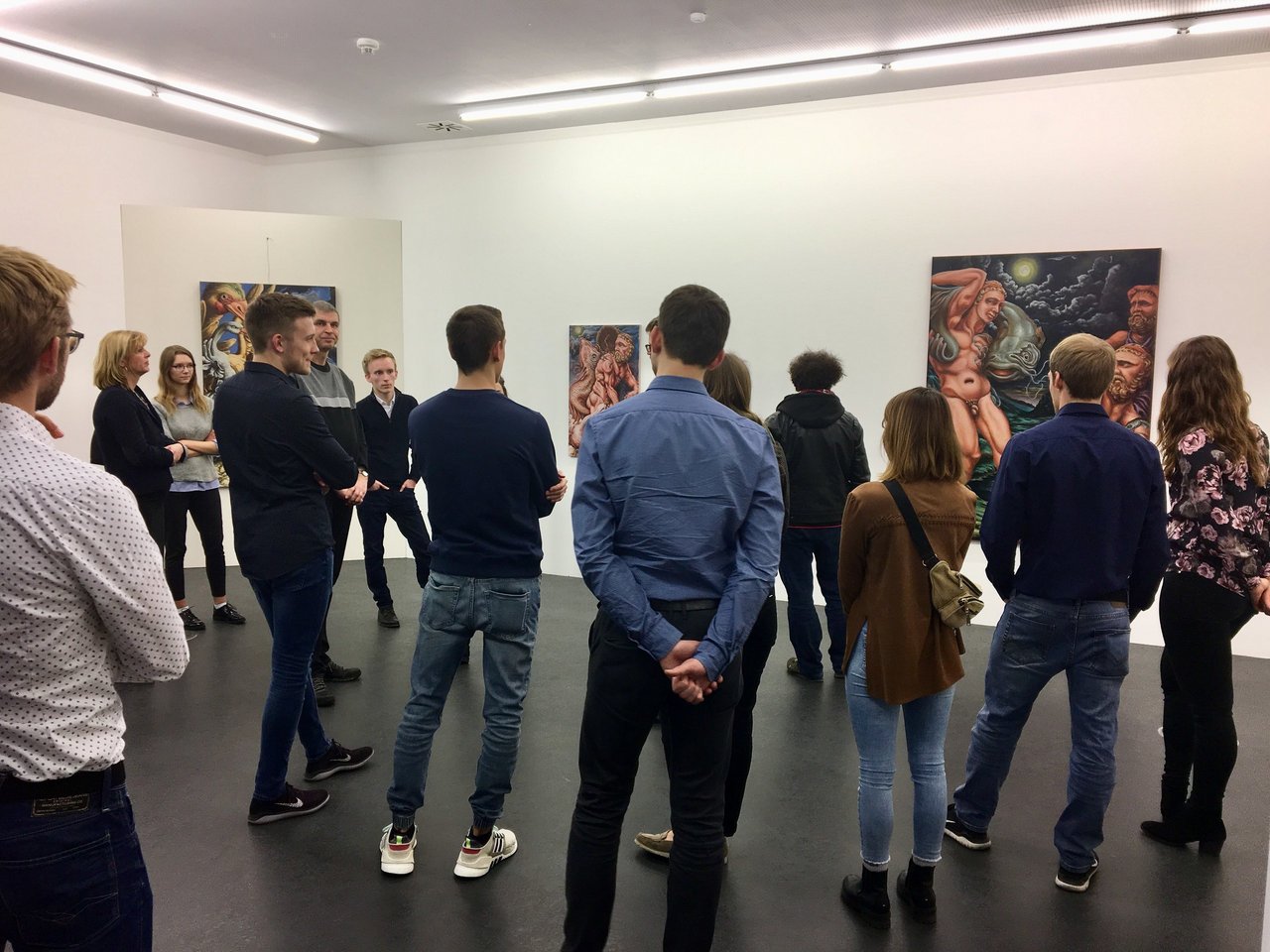 Deutschlandstipendiaten der Wilo-Foundation besuchen die von der Stiftung geförderte Ausstellung „Jannis Marwitz und Matt Welch“