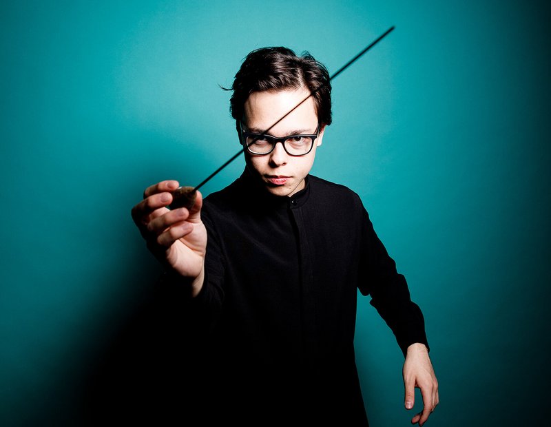 Junger Ausnahme&shy;dirigent Tarmo Peltokoski ist neuer Exklusiv&shy;künstler am Konzert&shy;haus Dortmund 