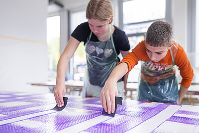 Einweihung des neuen Gemeinschafts&shy;raums „Wendy vs. Tinkerbell“ im Dortmunder Kunstverein