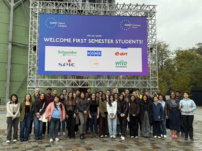 Internationale Talente starten am EUREF-Talent-Campus