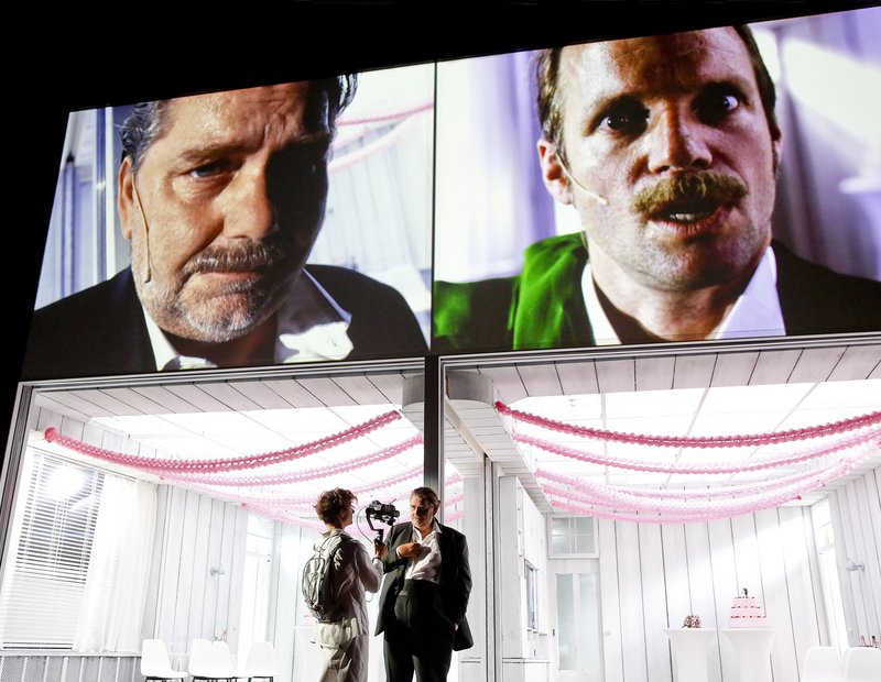 Digitale Schauspiel&shy;kunst: „Die Parallelwelt“