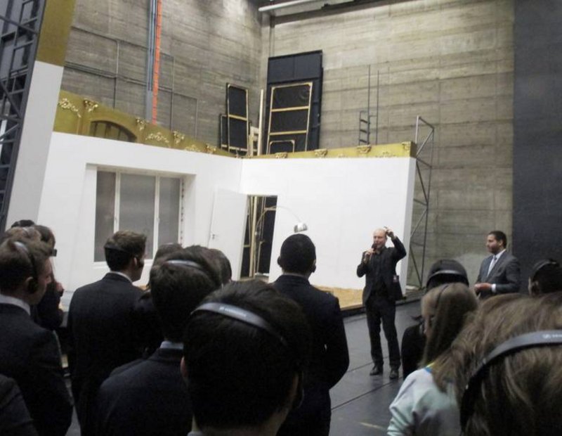 Ingenieurs&shy;stipendiaten besuchten den "Rosenkavalier"