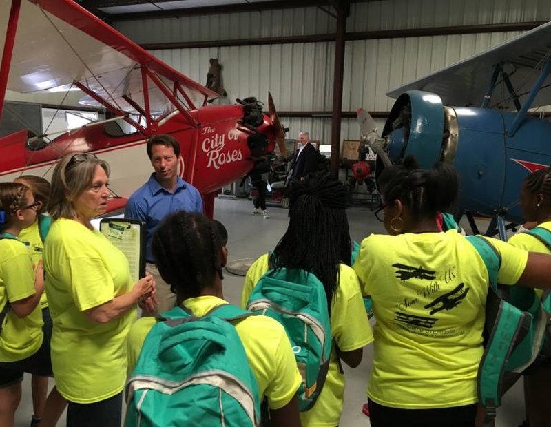 Zu Besuch beim Camp STEM&shy;tastic an der Thomas University