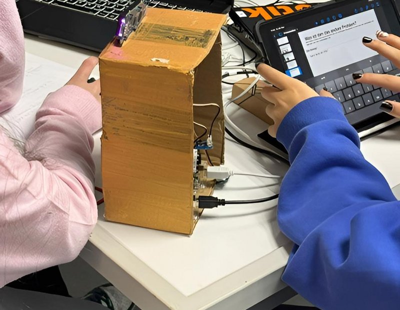 „Hackdays“ fördern technische Talente an Dort&shy;munder Haupt&shy;schule