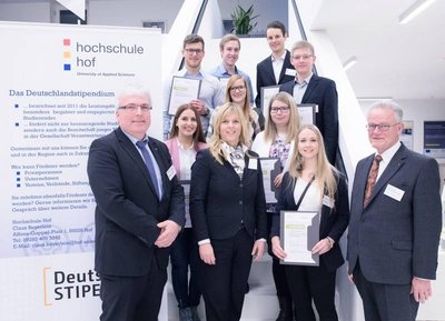 Hof: 10 Deutschland-Stipendien für leistungs&shy;starke Studierende