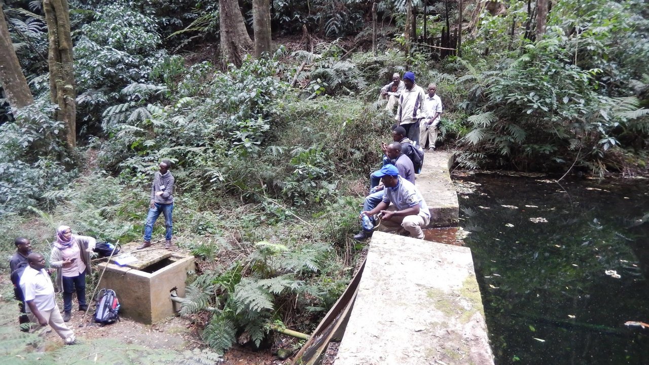 Besuch eines Wasserversorgungssystems