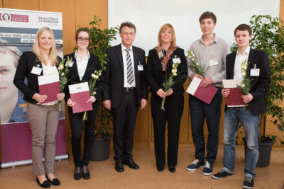 Universität Magde&shy;burg hat 25 neue Deutschland&shy;stipendiaten