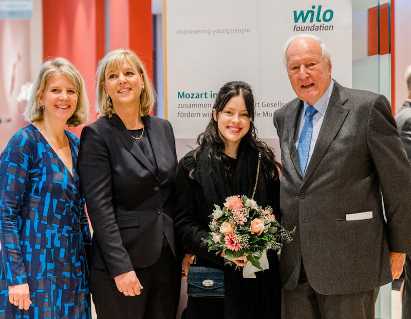 Förderpreis für junge Mozart-Stipendiatin