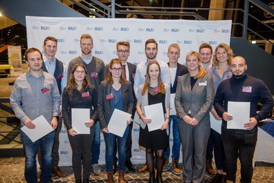 Bochumer Studierende freuen sich über Deutschlandstipendium