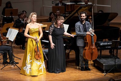 Anne-Sophie Mutter, Pablo Ferrández und Lauma Skride auf der Bühne des Konzerthaus Dortmund